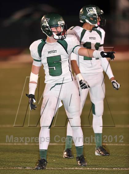 Thumbnail 2 in Little Elm vs. Poteet (UIL 4A Division 2 Bi-District Playoff) photogallery.