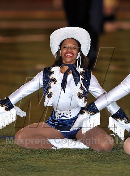 Thumbnail 2 in Little Elm vs. Poteet (UIL 4A Division 2 Bi-District Playoff) photogallery.