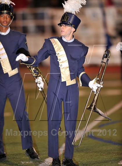 Thumbnail 3 in Little Elm vs. Poteet (UIL 4A Division 2 Bi-District Playoff) photogallery.