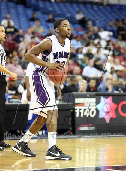 Thumbnail 2 in Grant vs Sacramento (CIF SJS D2 Semifinal) photogallery.