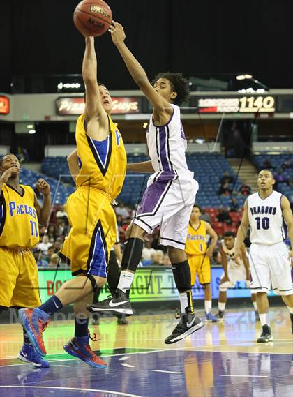 Thumbnail 3 in Grant vs Sacramento (CIF SJS D2 Semifinal) photogallery.