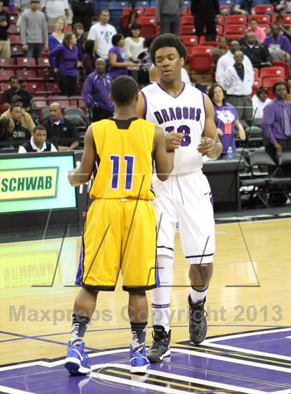 Thumbnail 1 in Grant vs Sacramento (CIF SJS D2 Semifinal) photogallery.