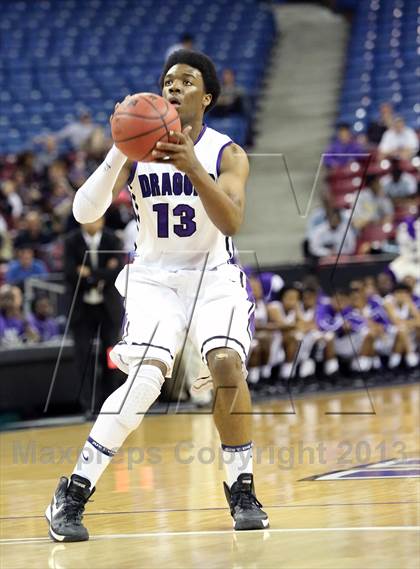 Thumbnail 3 in Grant vs Sacramento (CIF SJS D2 Semifinal) photogallery.