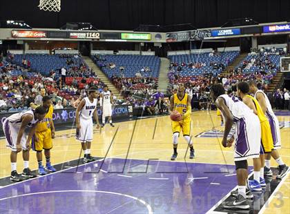 Thumbnail 2 in Grant vs Sacramento (CIF SJS D2 Semifinal) photogallery.