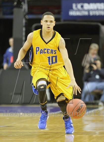 Thumbnail 2 in Grant vs Sacramento (CIF SJS D2 Semifinal) photogallery.