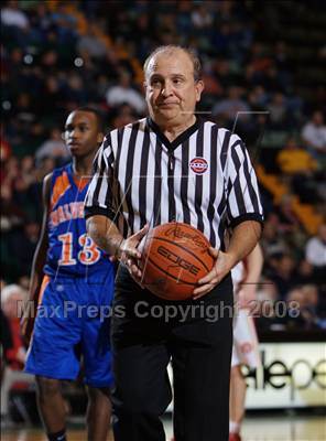 Thumbnail 2 in Olean vs Malverne (NYSPHSAA Class B Final) photogallery.