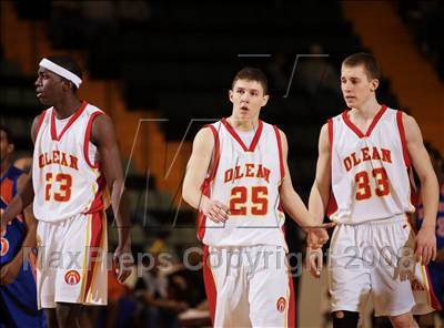 Thumbnail 2 in Olean vs Malverne (NYSPHSAA Class B Final) photogallery.