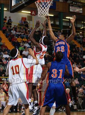 Thumbnail 1 in Olean vs Malverne (NYSPHSAA Class B Final) photogallery.
