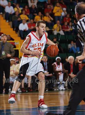 Thumbnail 1 in Olean vs Malverne (NYSPHSAA Class B Final) photogallery.