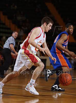 Thumbnail 2 in Olean vs Malverne (NYSPHSAA Class B Final) photogallery.