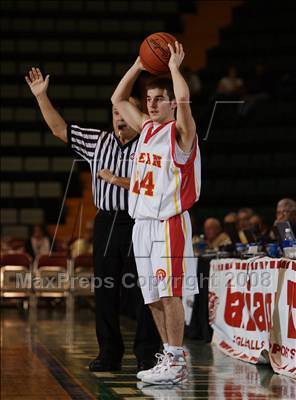 Thumbnail 1 in Olean vs Malverne (NYSPHSAA Class B Final) photogallery.