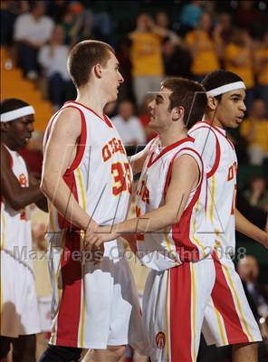 Thumbnail 2 in Olean vs Malverne (NYSPHSAA Class B Final) photogallery.