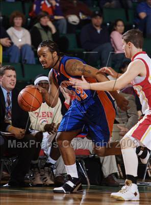 Thumbnail 2 in Olean vs Malverne (NYSPHSAA Class B Final) photogallery.