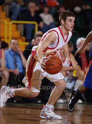 Thumbnail 2 in Olean vs Malverne (NYSPHSAA Class B Final) photogallery.