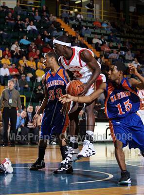 Thumbnail 2 in Olean vs Malverne (NYSPHSAA Class B Final) photogallery.