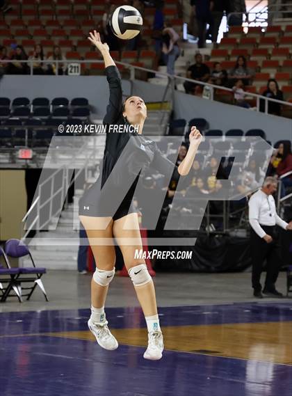 Thumbnail 3 in Estrella Foothills vs. American Leadership Academy - Gilbert North (AIA 4A Final) photogallery.