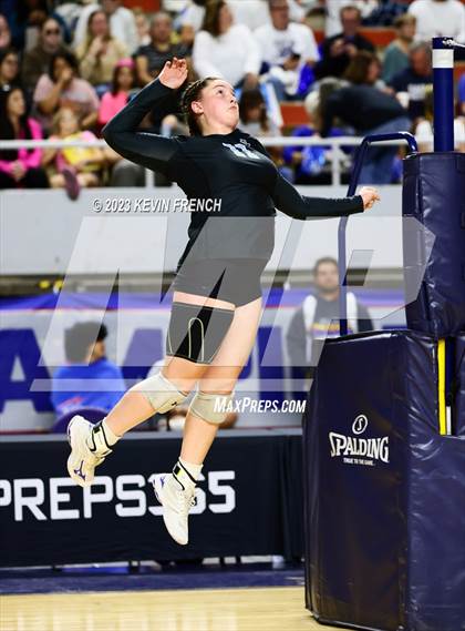 Thumbnail 1 in Estrella Foothills vs. American Leadership Academy - Gilbert North (AIA 4A Final) photogallery.