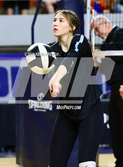 Thumbnail 3 in Estrella Foothills vs. American Leadership Academy - Gilbert North (AIA 4A Final) photogallery.