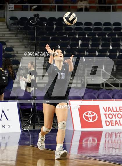 Thumbnail 2 in Estrella Foothills vs. American Leadership Academy - Gilbert North (AIA 4A Final) photogallery.