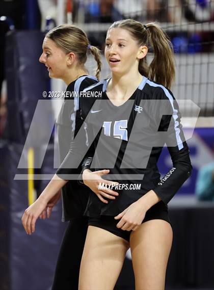 Thumbnail 2 in Estrella Foothills vs. American Leadership Academy - Gilbert North (AIA 4A Final) photogallery.