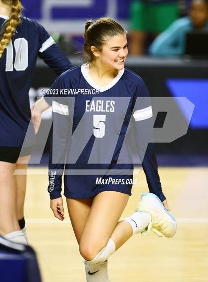 Thumbnail 2 in Estrella Foothills vs. American Leadership Academy - Gilbert North (AIA 4A Final) photogallery.