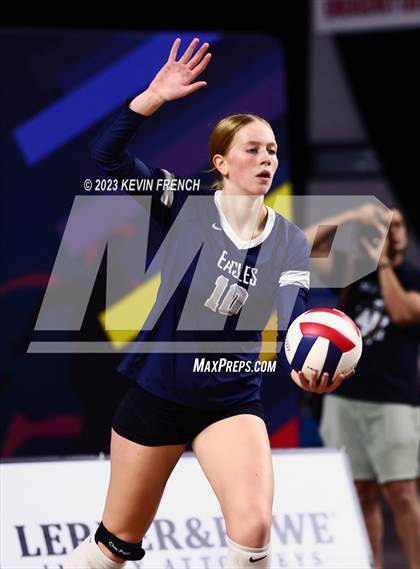 Thumbnail 2 in Estrella Foothills vs. American Leadership Academy - Gilbert North (AIA 4A Final) photogallery.