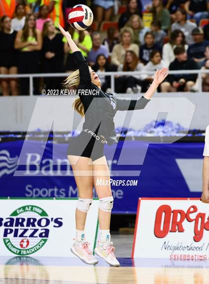 Thumbnail 1 in Estrella Foothills vs. American Leadership Academy - Gilbert North (AIA 4A Final) photogallery.