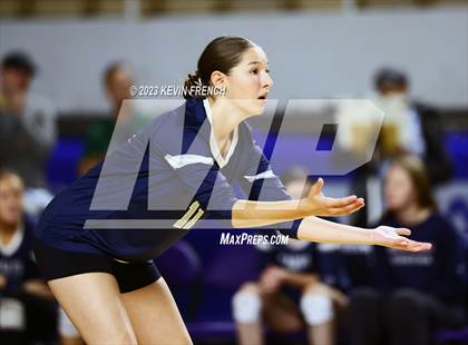 Thumbnail 2 in Estrella Foothills vs. American Leadership Academy - Gilbert North (AIA 4A Final) photogallery.