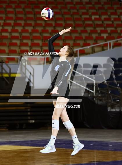 Thumbnail 1 in Estrella Foothills vs. American Leadership Academy - Gilbert North (AIA 4A Final) photogallery.