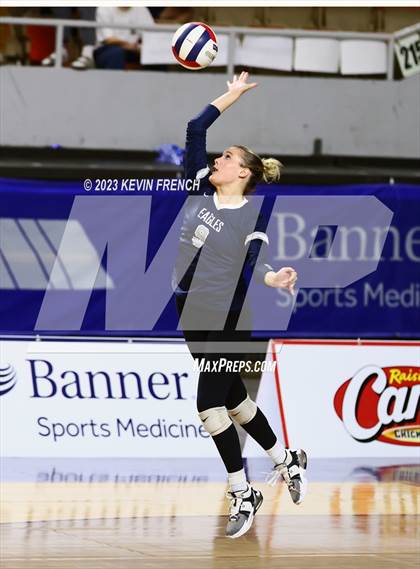 Thumbnail 2 in Estrella Foothills vs. American Leadership Academy - Gilbert North (AIA 4A Final) photogallery.