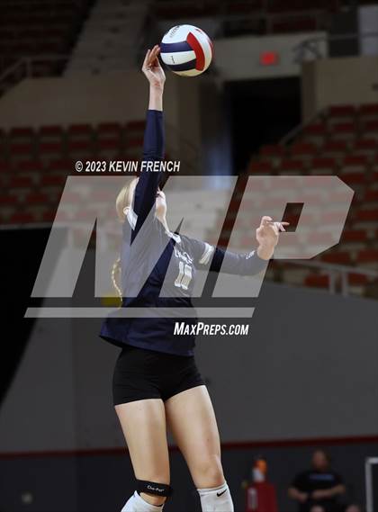 Thumbnail 1 in Estrella Foothills vs. American Leadership Academy - Gilbert North (AIA 4A Final) photogallery.