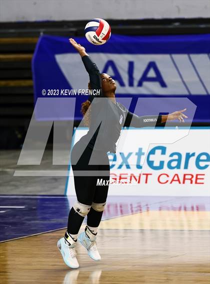 Thumbnail 3 in Estrella Foothills vs. American Leadership Academy - Gilbert North (AIA 4A Final) photogallery.