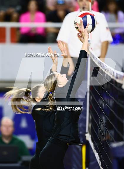 Thumbnail 3 in Estrella Foothills vs. American Leadership Academy - Gilbert North (AIA 4A Final) photogallery.