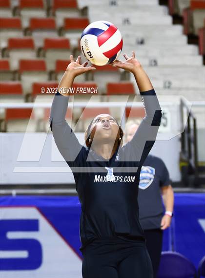 Thumbnail 2 in Estrella Foothills vs. American Leadership Academy - Gilbert North (AIA 4A Final) photogallery.