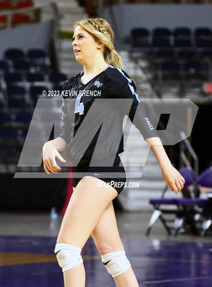 Thumbnail 1 in Estrella Foothills vs. American Leadership Academy - Gilbert North (AIA 4A Final) photogallery.