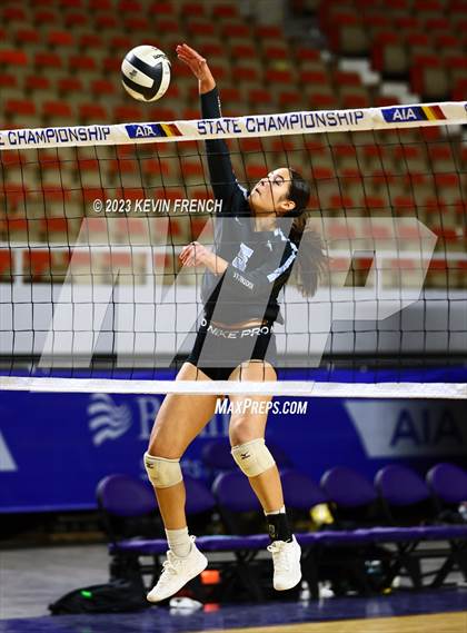 Thumbnail 3 in Estrella Foothills vs. American Leadership Academy - Gilbert North (AIA 4A Final) photogallery.