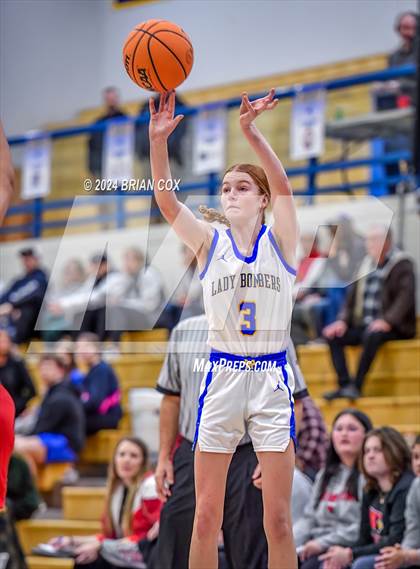 Thumbnail 1 in Mountain Home vs Farmington (Ultimate Auto Tournament) photogallery.