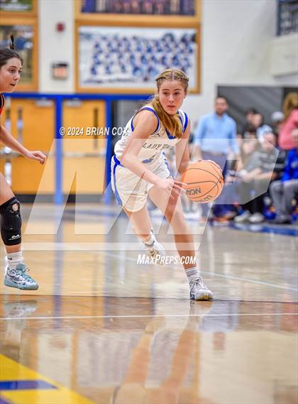 Thumbnail 2 in Mountain Home vs Farmington (Ultimate Auto Tournament) photogallery.