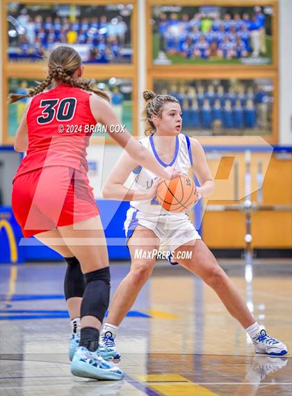 Thumbnail 2 in Mountain Home vs Farmington (Ultimate Auto Tournament) photogallery.
