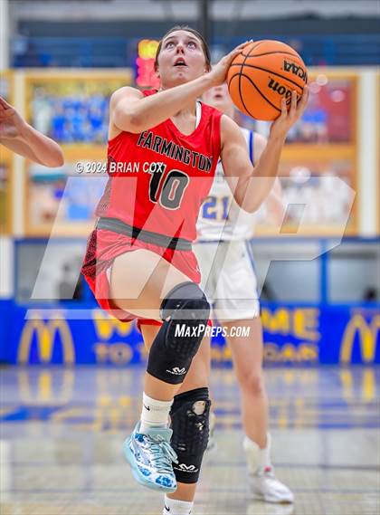 Thumbnail 1 in Mountain Home vs Farmington (Ultimate Auto Tournament) photogallery.