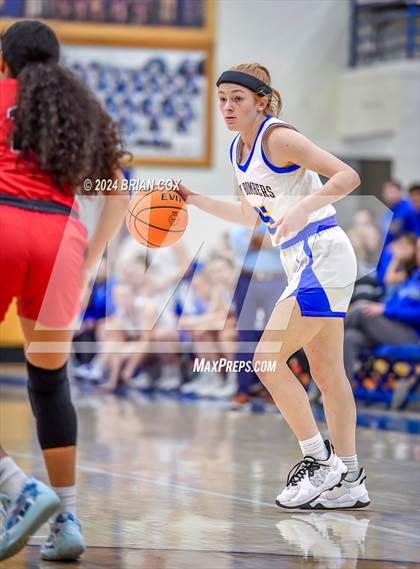 Thumbnail 2 in Mountain Home vs Farmington (Ultimate Auto Tournament) photogallery.