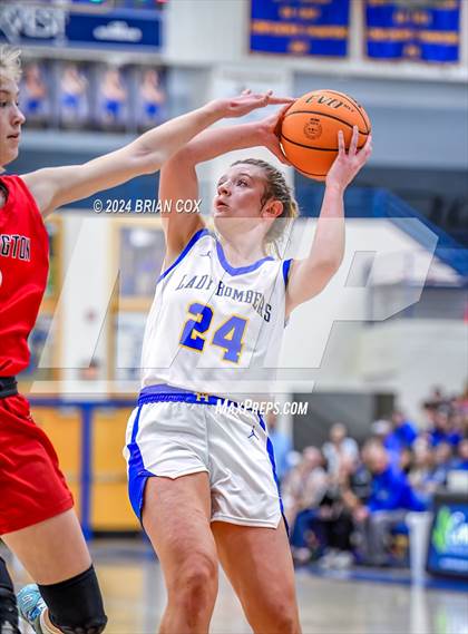 Thumbnail 2 in Mountain Home vs Farmington (Ultimate Auto Tournament) photogallery.