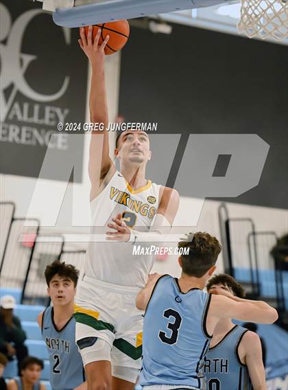 Thumbnail 2 in Clovis North vs. Vanden (Crush in the Valley Grind Sessions) photogallery.