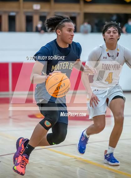 Thumbnail 3 in Mater Dei Catholic @ Torrey Pines photogallery.