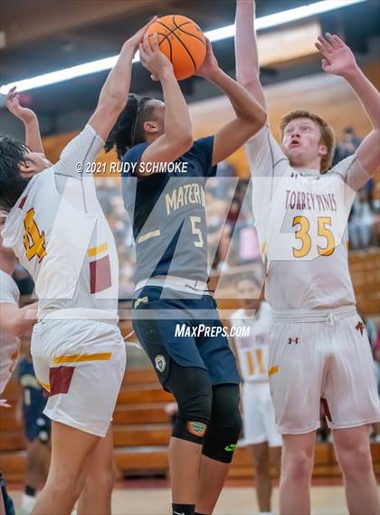 Thumbnail 2 in Mater Dei Catholic @ Torrey Pines photogallery.