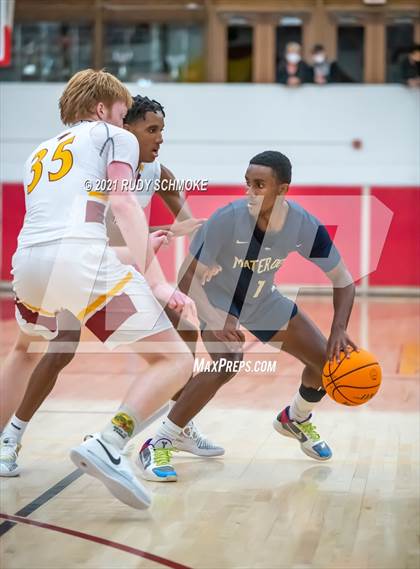 Thumbnail 1 in Mater Dei Catholic @ Torrey Pines photogallery.
