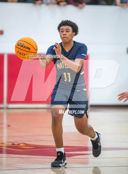 Thumbnail 2 in Mater Dei Catholic @ Torrey Pines photogallery.