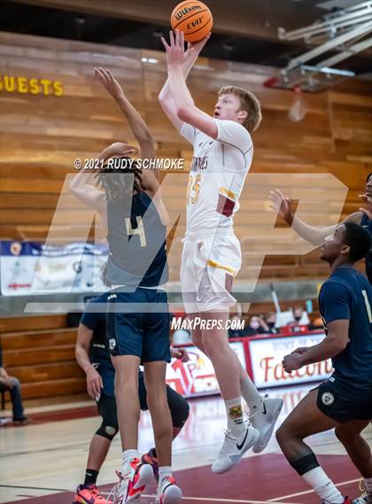 Thumbnail 3 in Mater Dei Catholic @ Torrey Pines photogallery.