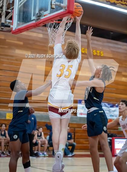Thumbnail 3 in Mater Dei Catholic @ Torrey Pines photogallery.