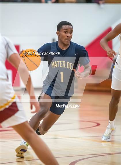 Thumbnail 3 in Mater Dei Catholic @ Torrey Pines photogallery.